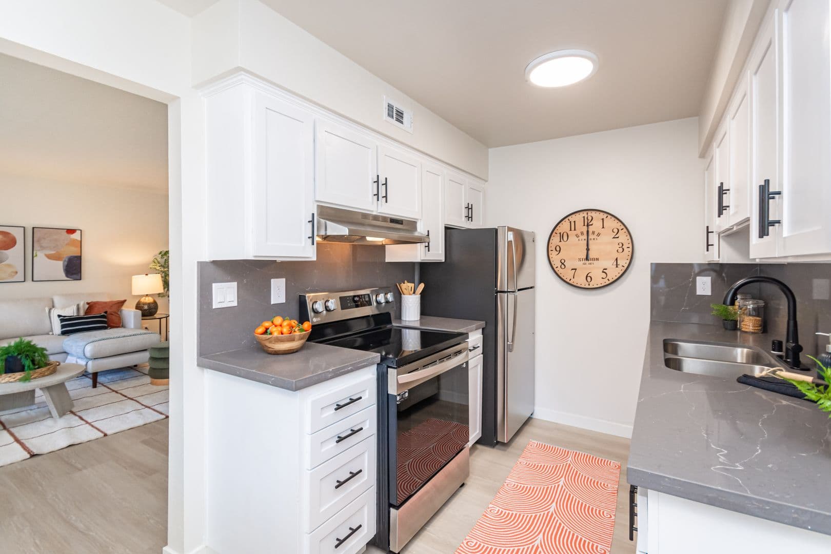 Stockton Apartment: 1223 Stratford Circle