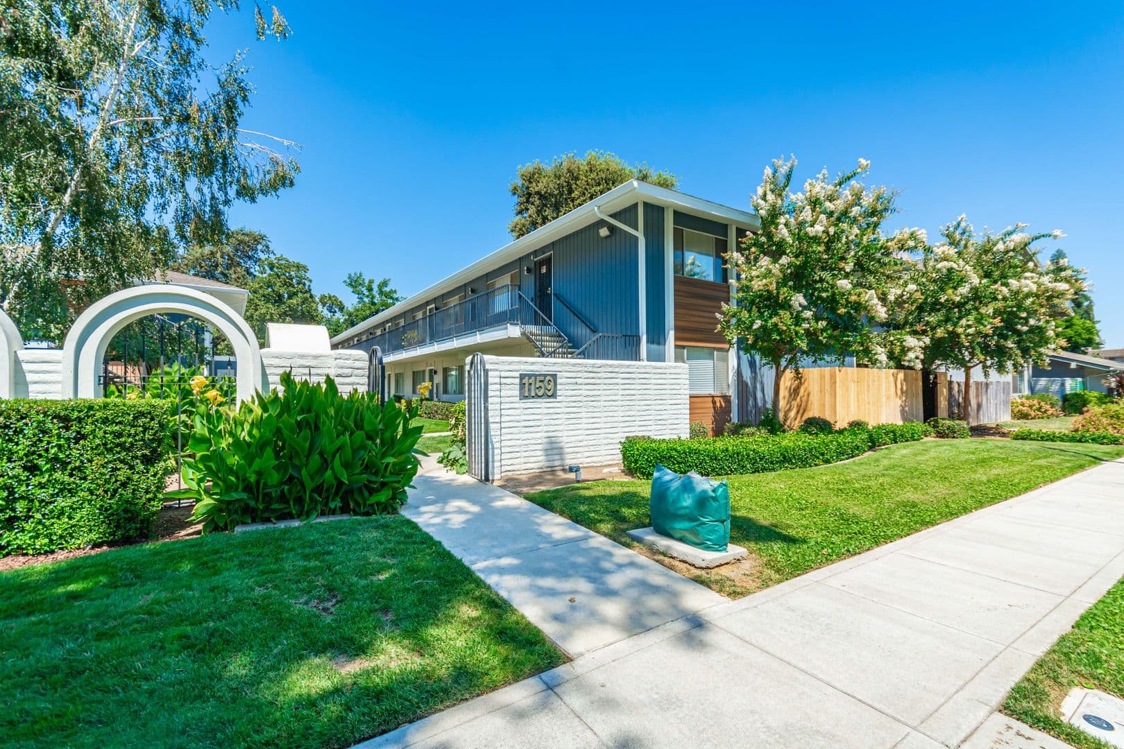 Stockton Apartment: 1223 Stratford Circle