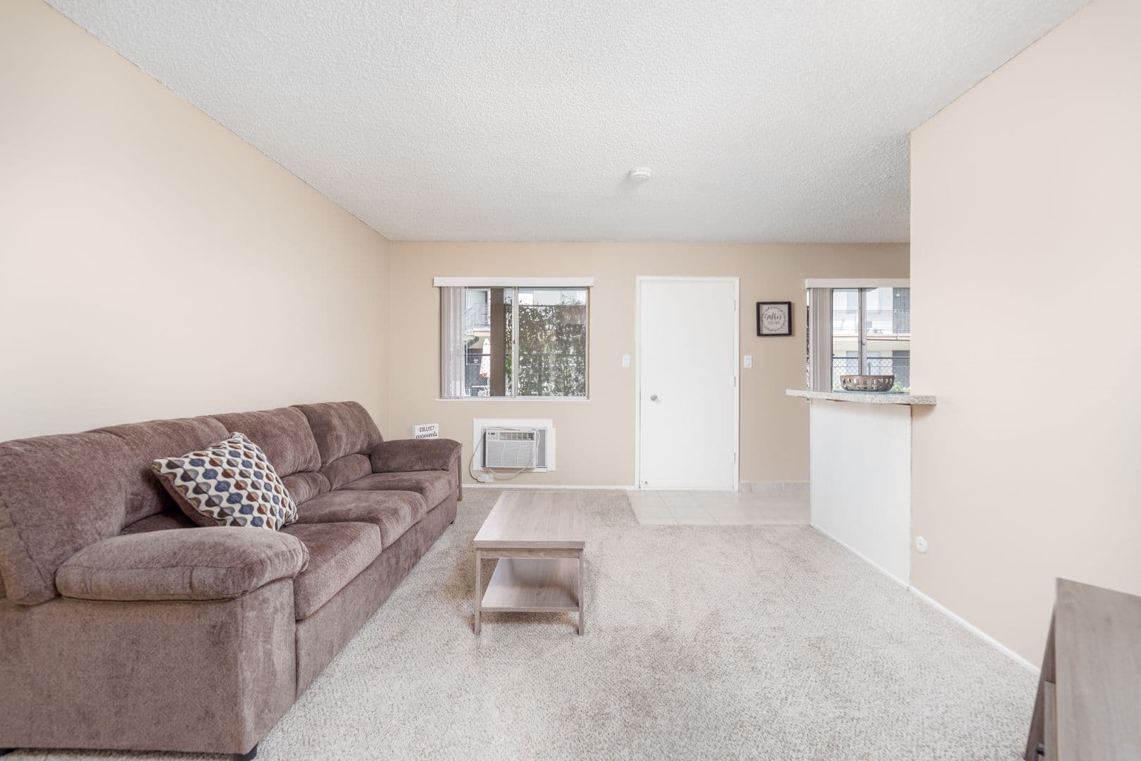 Lodi Apartment: 950 S. Garfield St.