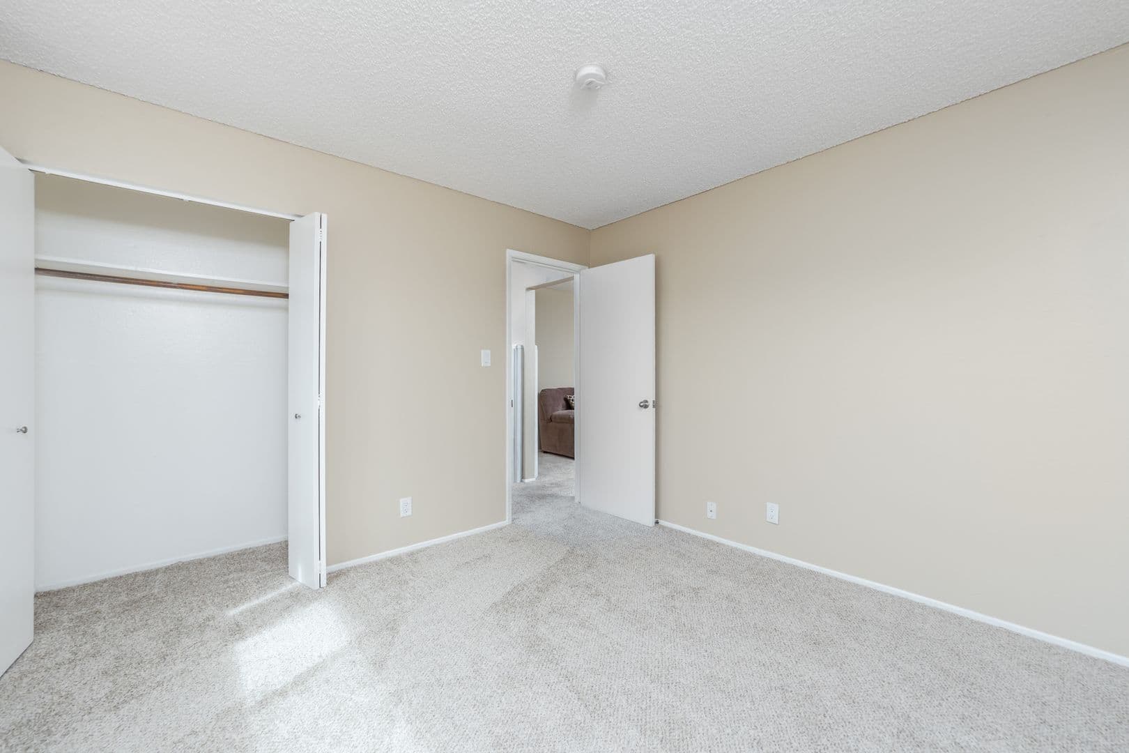 Lodi Apartment: 950 S. Garfield St.