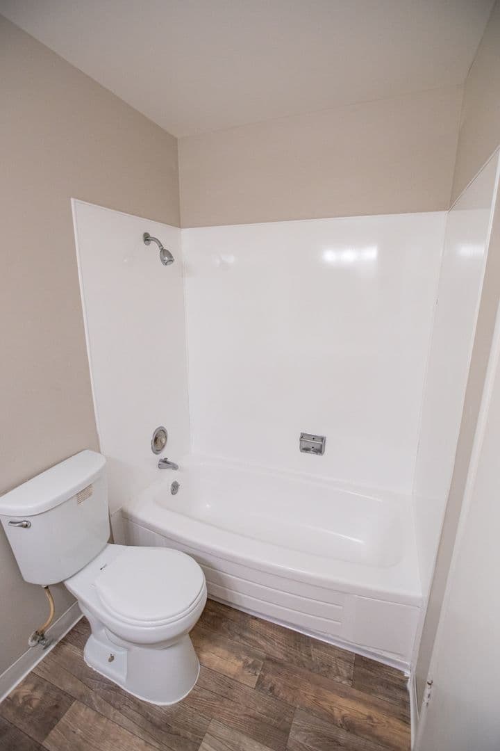 Sacramento Apartment: 5500 Foothill Garden Court