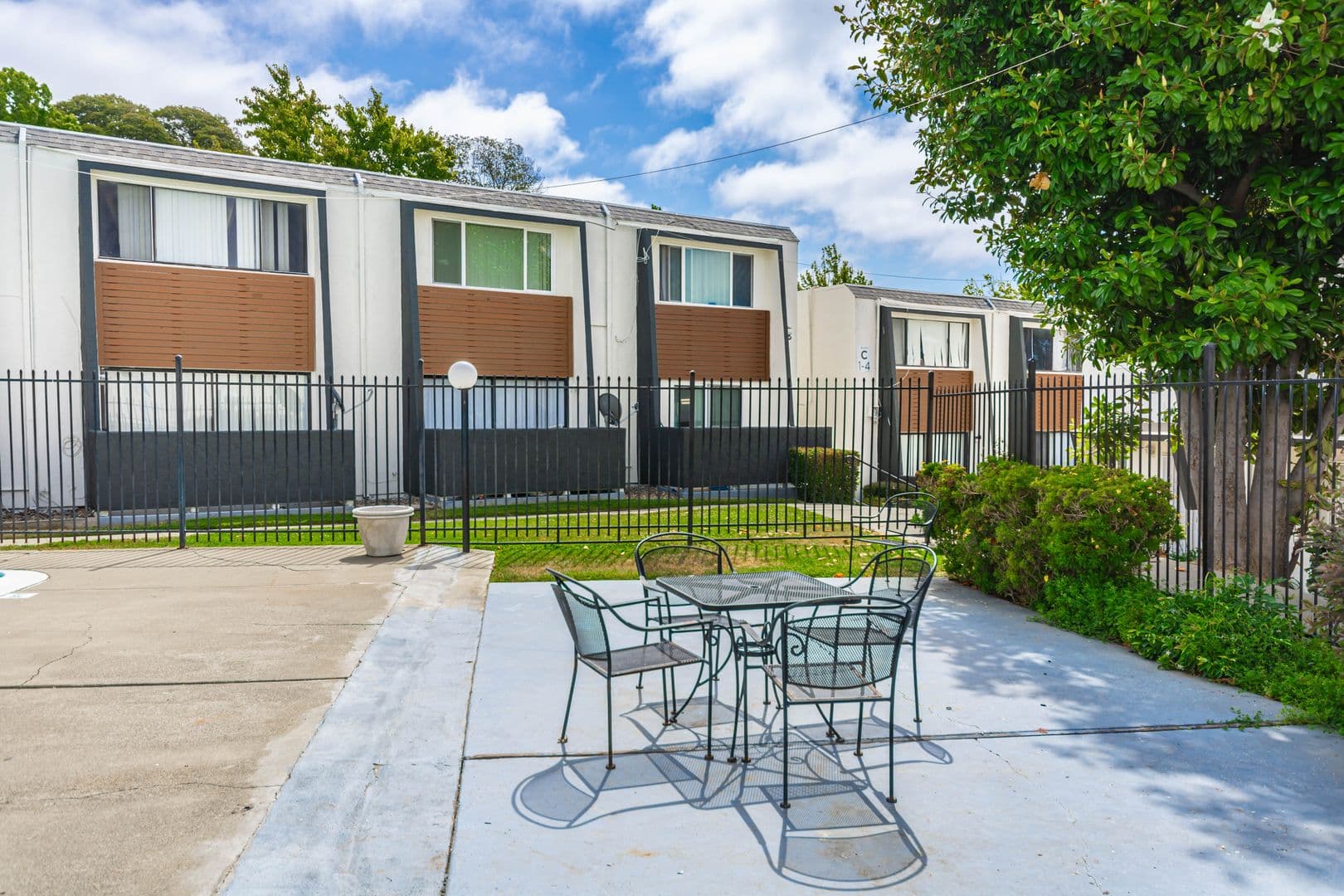 Vallejo Apartment: 123 Kathy Ellen Drive