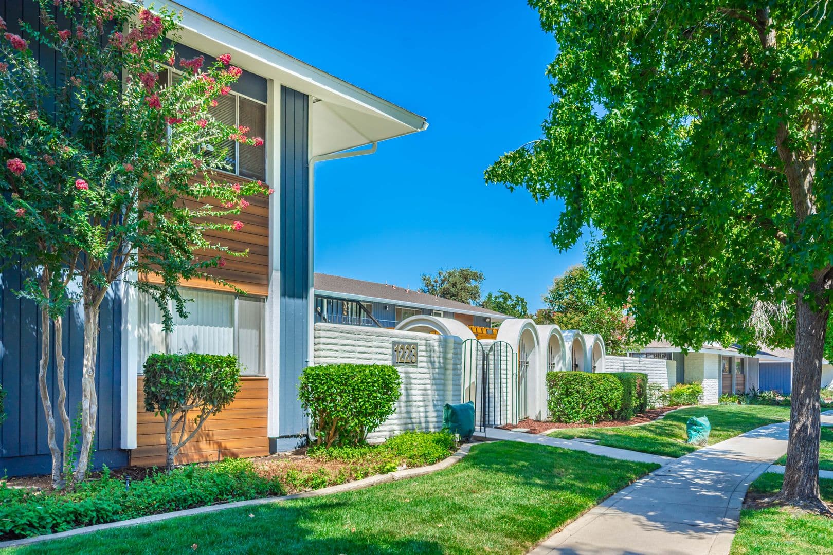 Stockton Apartment: 1223 Stratford Circle