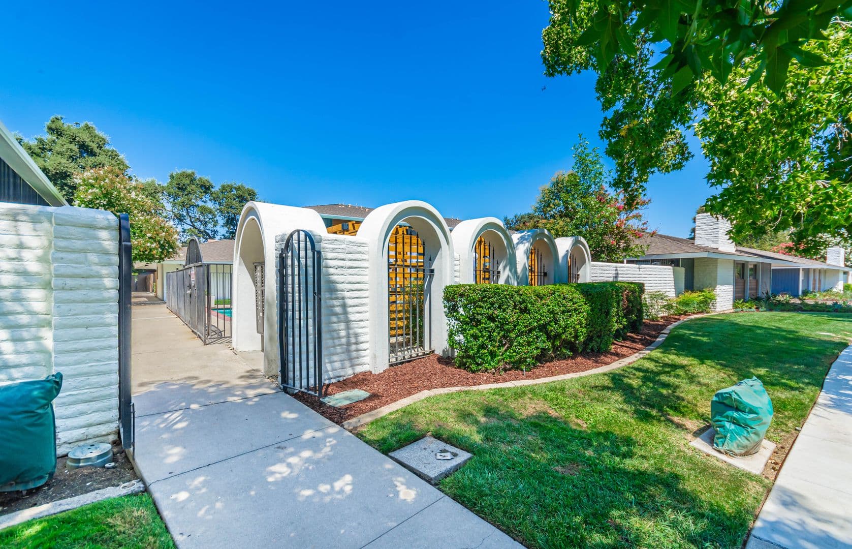 Stockton Apartment: 1223 Stratford Circle