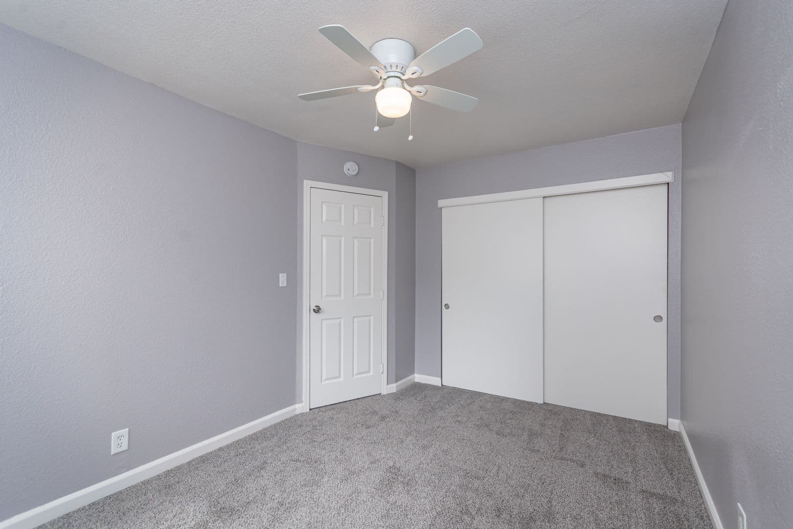 Vallejo Apartment: 123 Kathy Ellen Drive