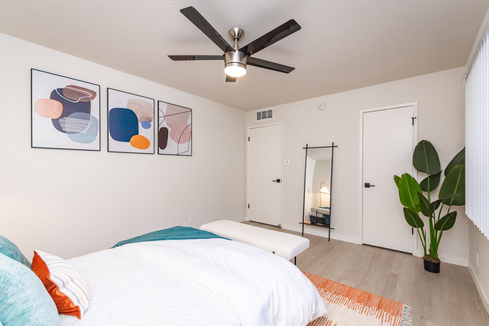 Stockton Apartment: 1223 Stratford Circle