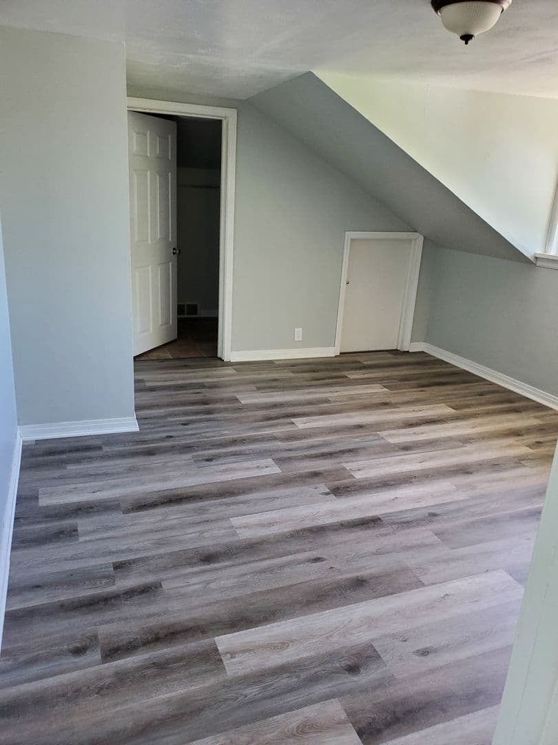 Baraboo Apartment: 400 7th Street