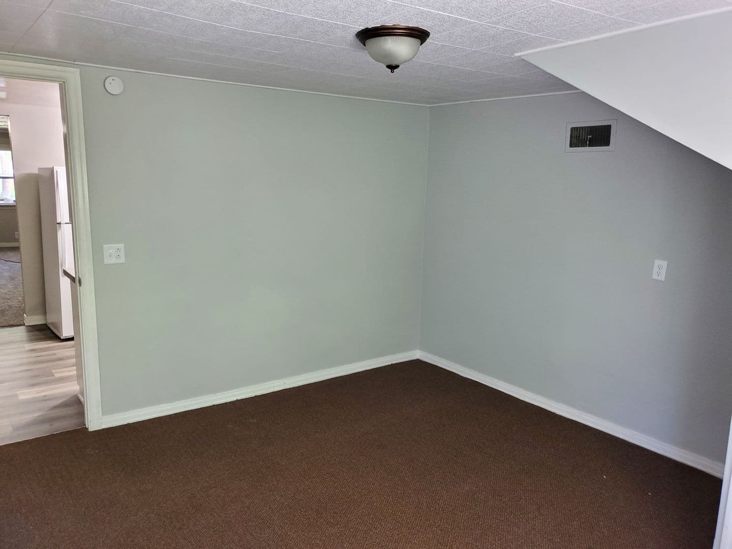 Baraboo Apartment: 400 7th Street