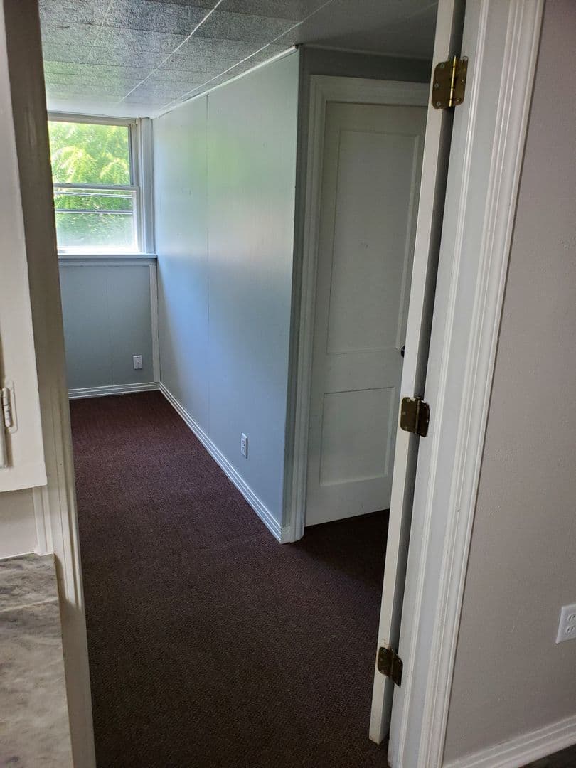 Baraboo Apartment: 400 7th Street