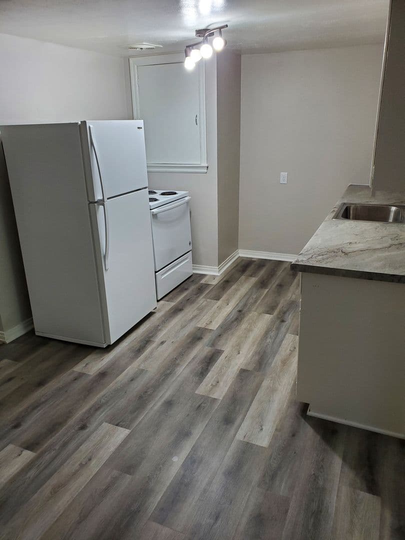 Baraboo Apartment: 400 7th Street
