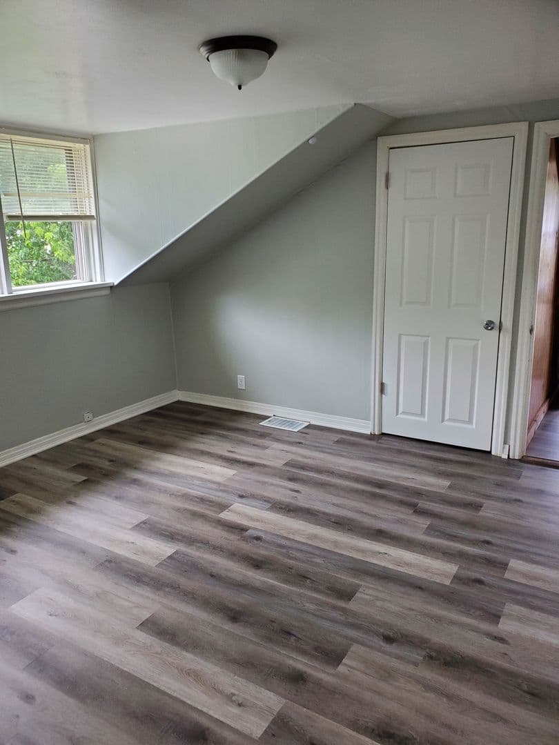Baraboo Apartment: 400 7th Street