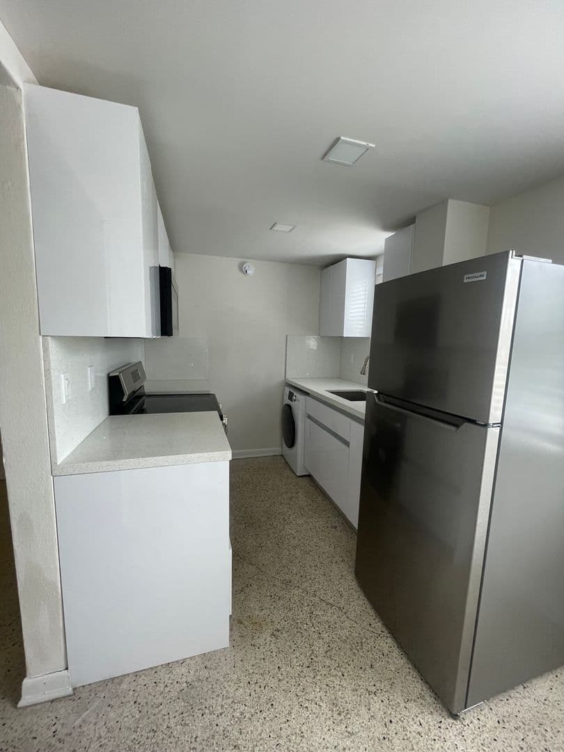 Miami Apartment: 2999 W. Flagler St.