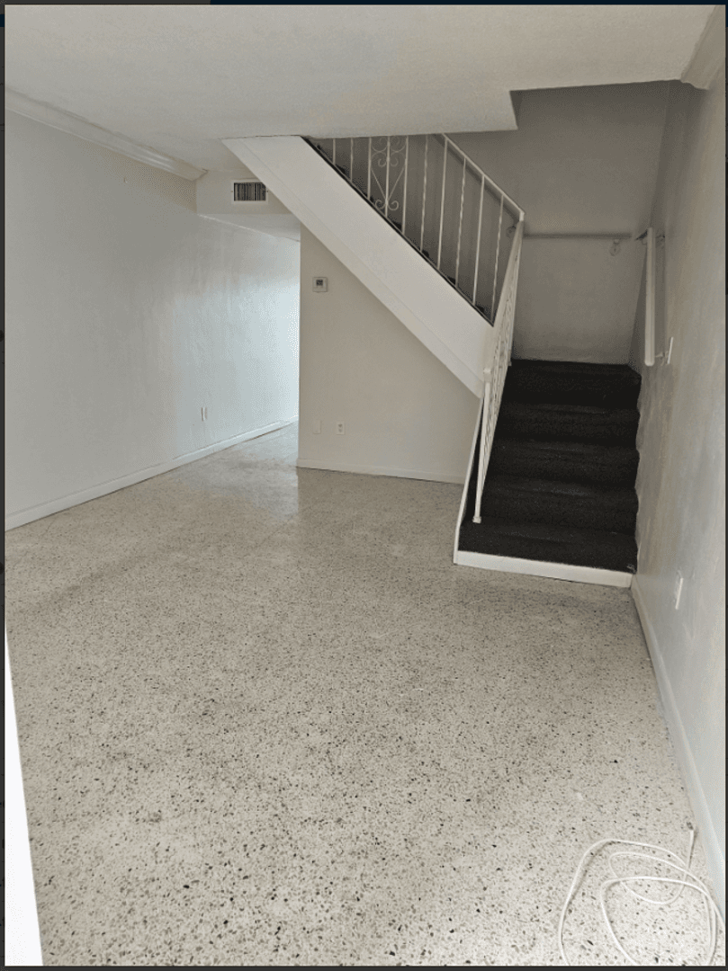 Miami Apartment: 2999 W. Flagler St.