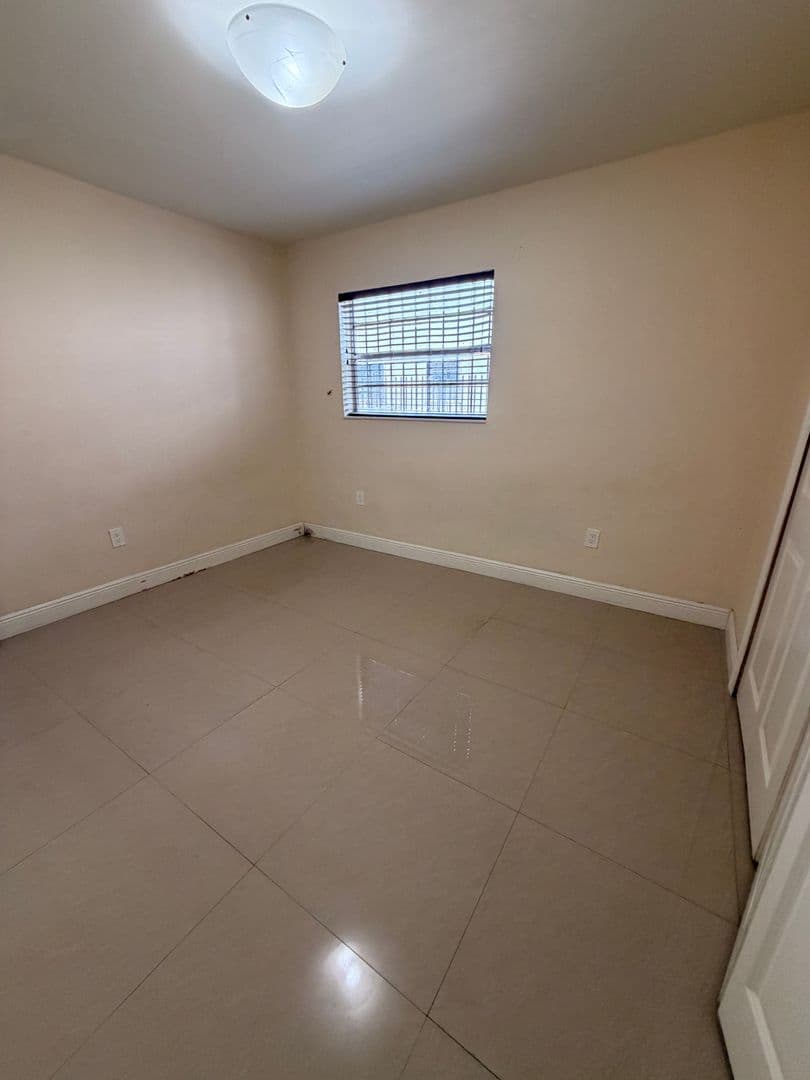 Miami Apartment: 1980 SW 6 St