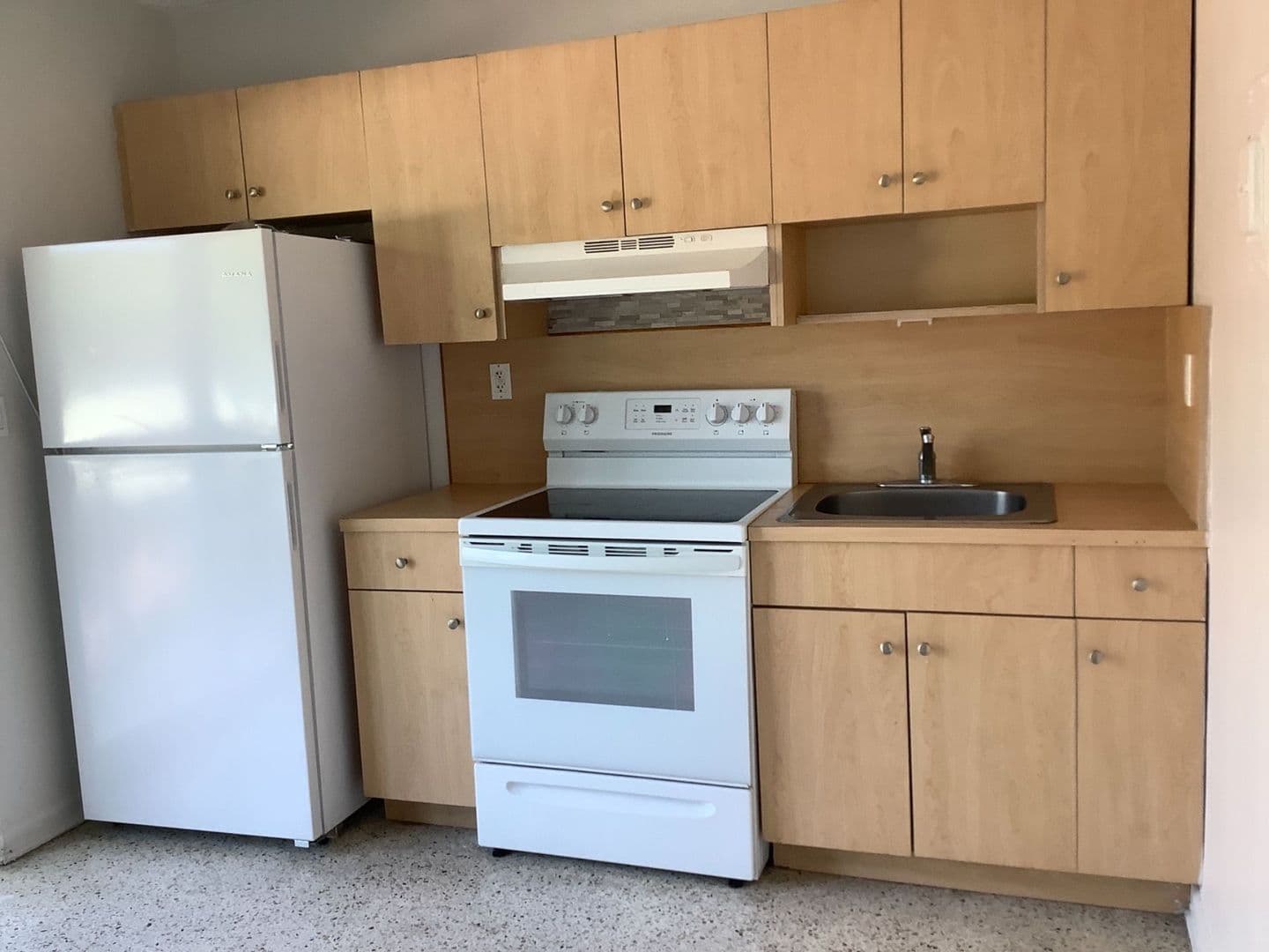 Miami Apartment: 2999 W. Flagler St.