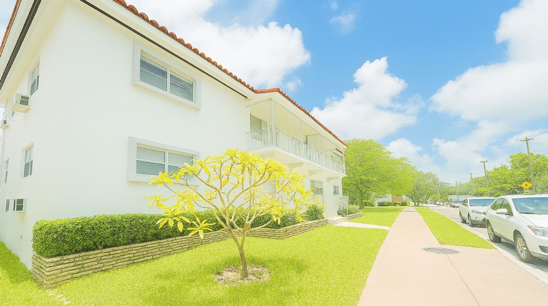 Coral Gables Apartment: 1700 Galiano St