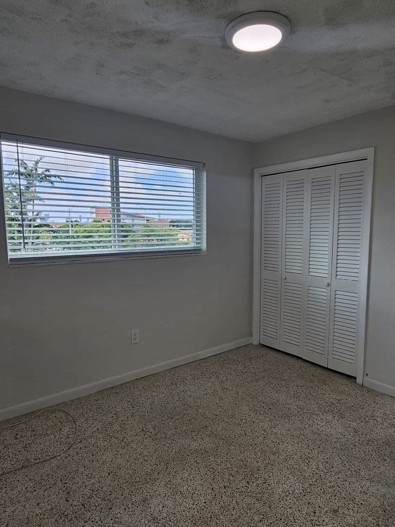 Miami Apartment: 2999 W. Flagler St.
