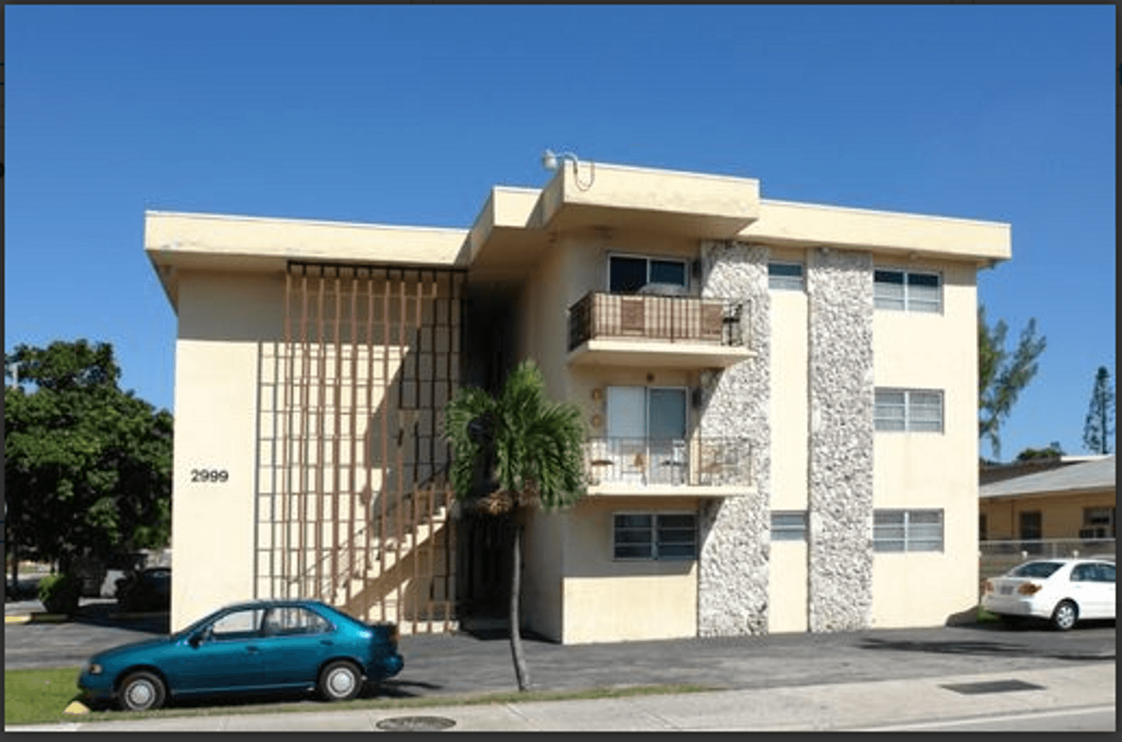 Miami Apartment: 2999 W. Flagler St.