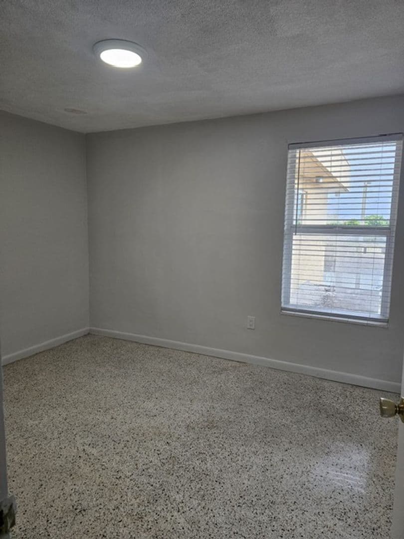 Miami Apartment: 2999 W. Flagler St.