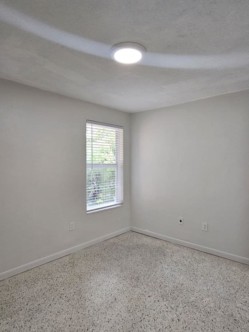 Miami Apartment: 2999 W. Flagler St.