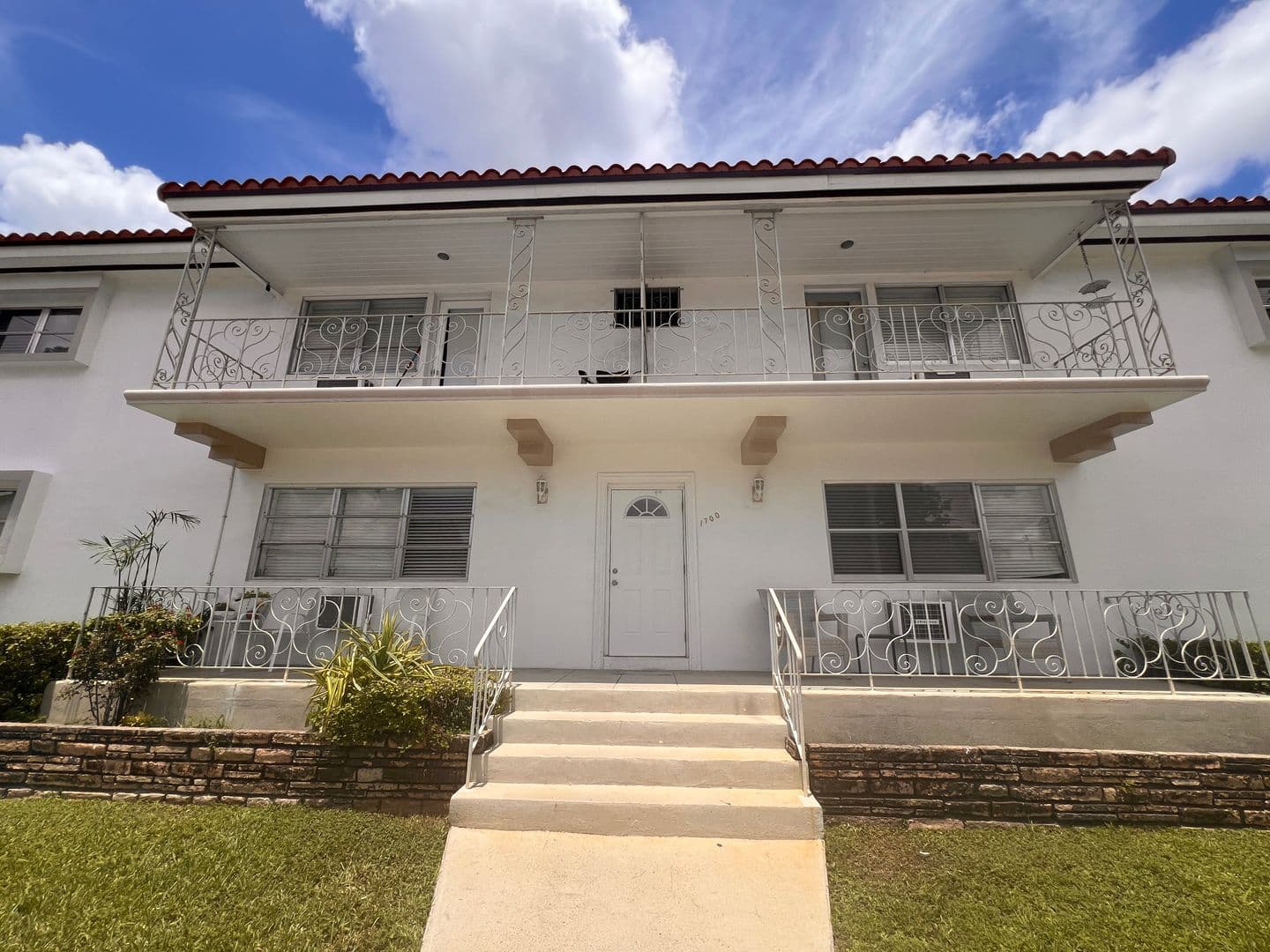 Coral Gables Apartment: 1700 Galiano St