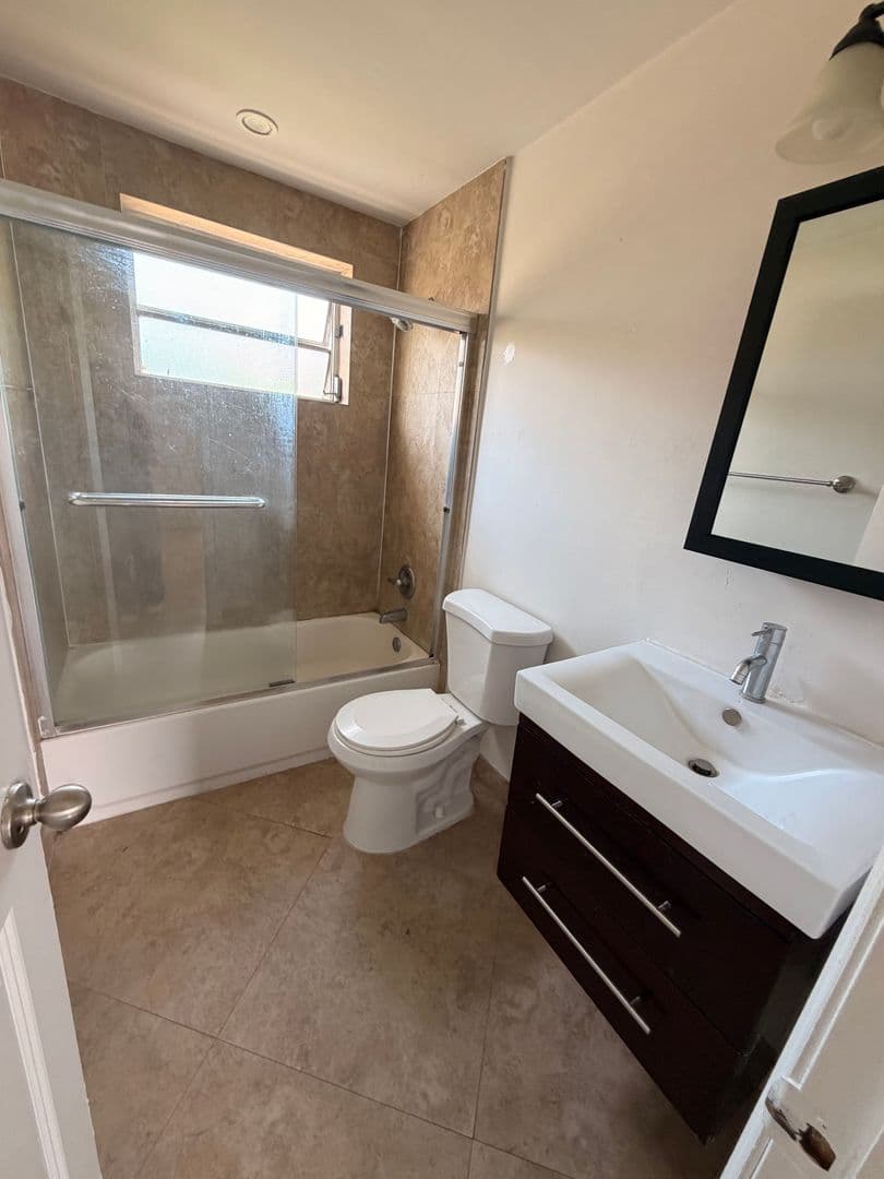Miami Apartment: 1980 SW 6 St
