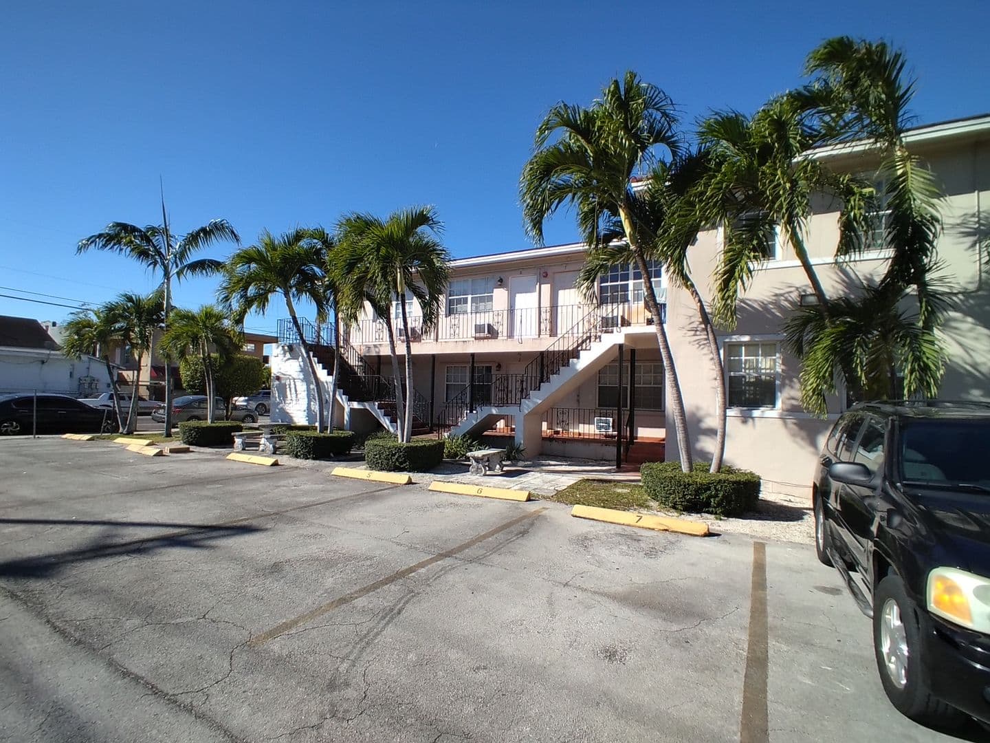 Miami Apartment: 1101 SW 6Th St