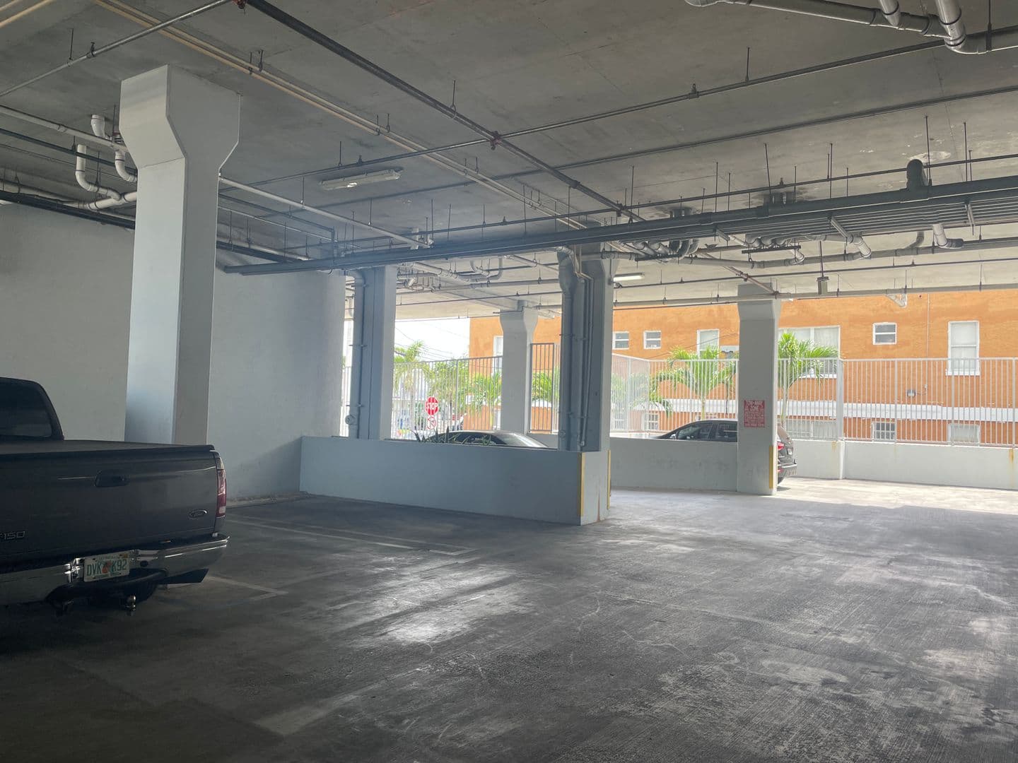 Miami Apartment: 401 SW 17th Ave
