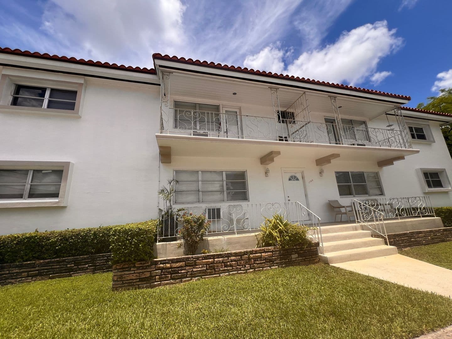 Coral Gables Apartment: 1700 Galiano St