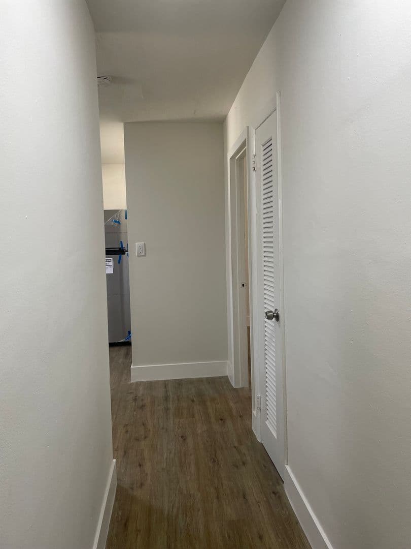 Miami Apartment: 3050 West Flagler ST