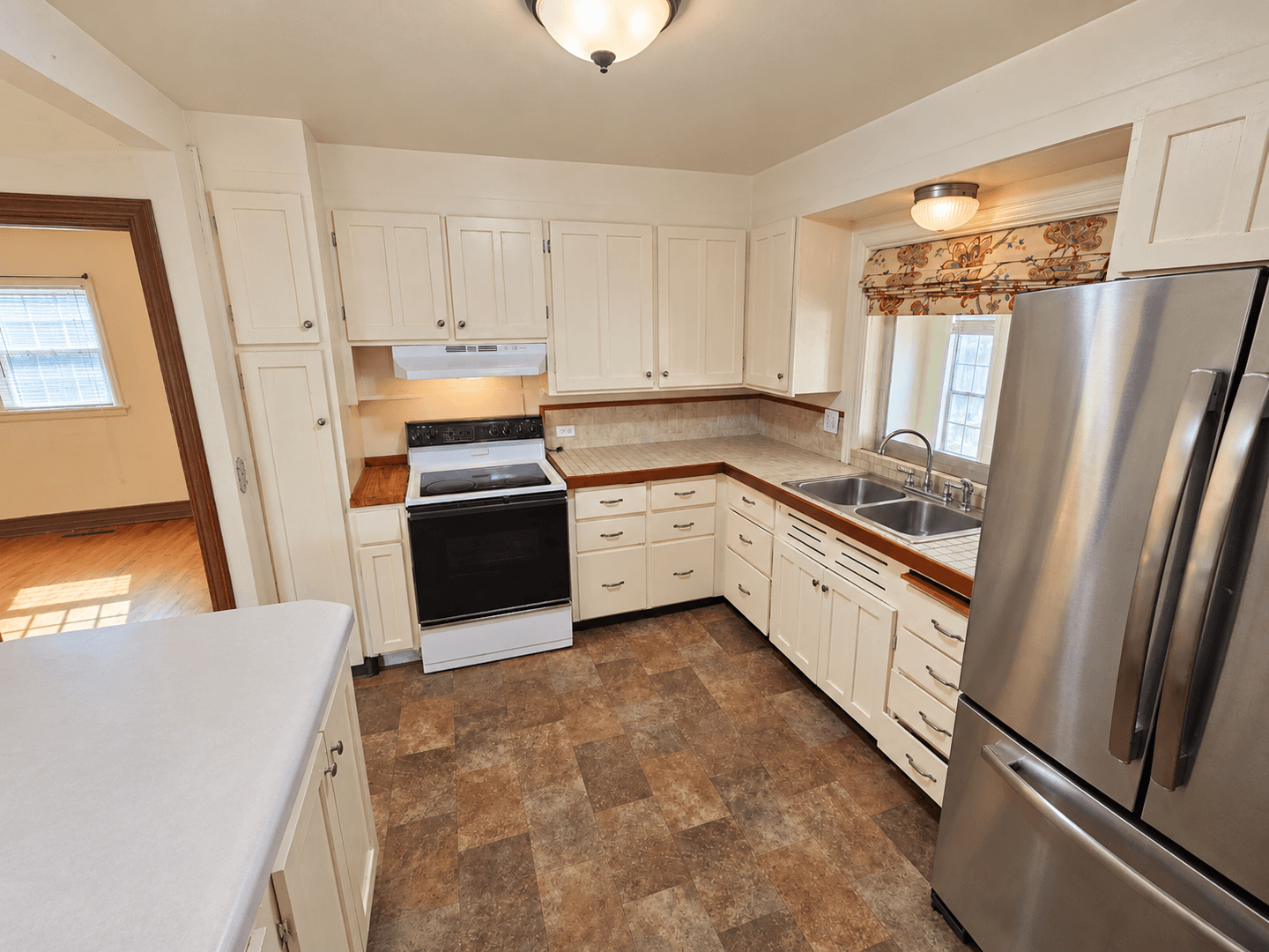 Nampa House: 707 11th Ave S