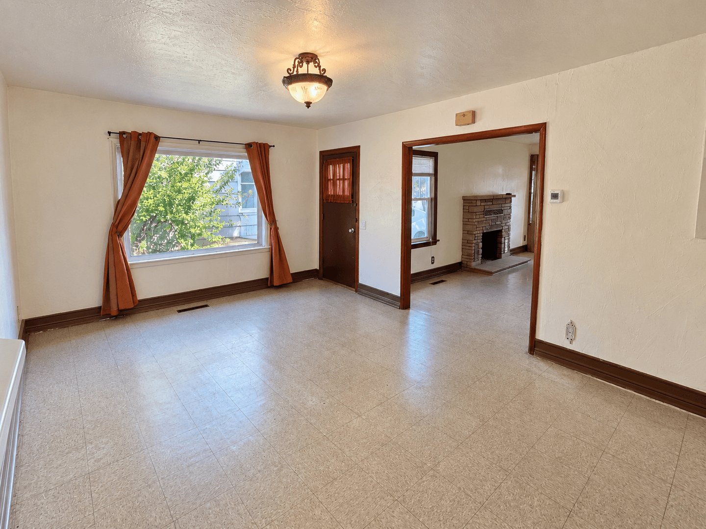 Nampa House: 707 11th Ave S