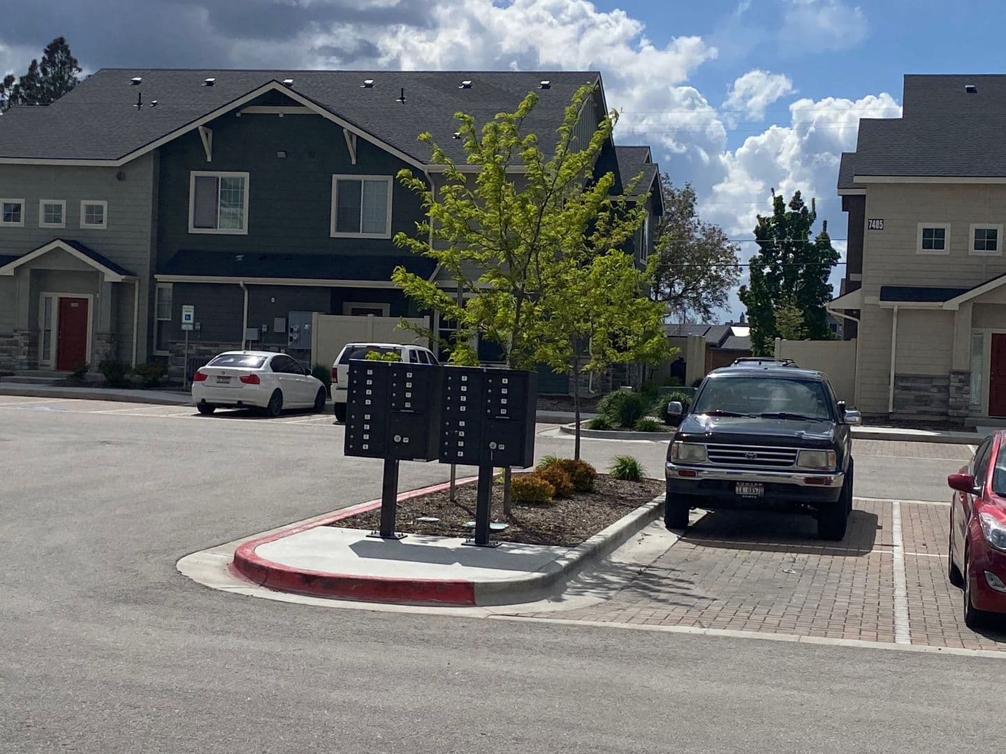 Garden City Townhome: 7344 N Lucy Rose Ln
