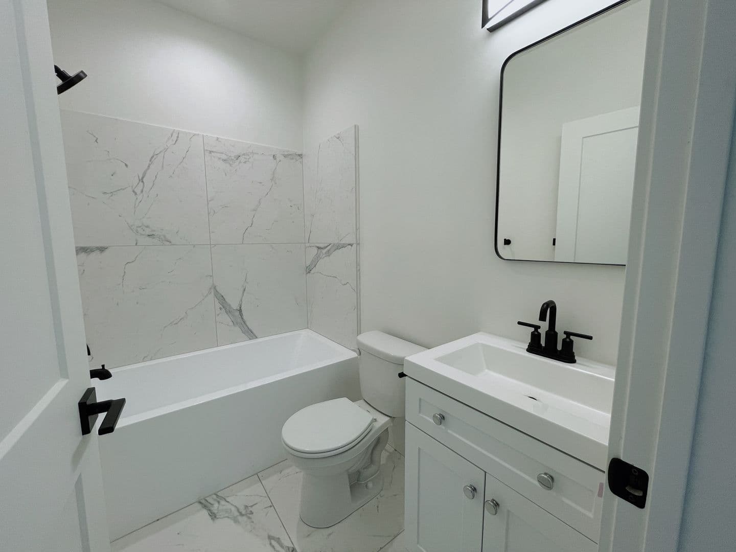 Moscow Apartment: 1897 East F Street