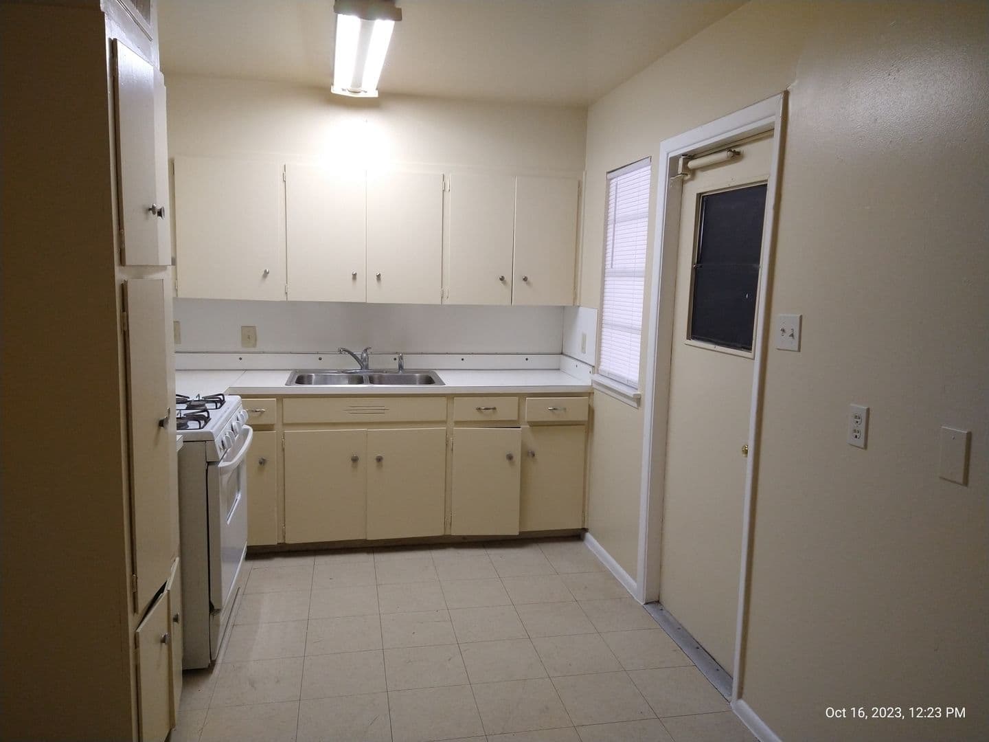 San Antonio Townhome: 359 Waxwood