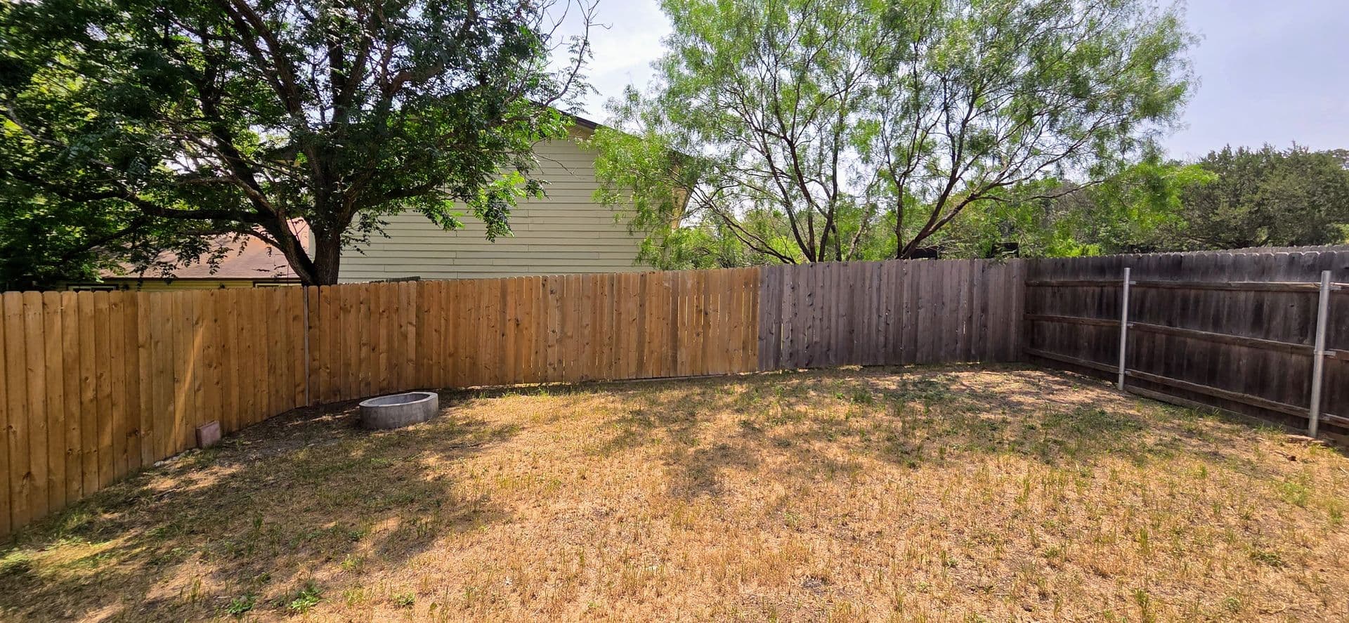 New Braunfels House: 523 Clearfield