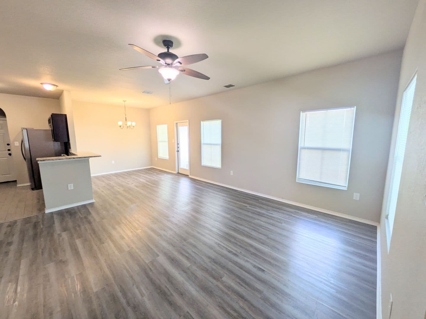 San Antonio Townhome: 5826 Grandwood Dr
