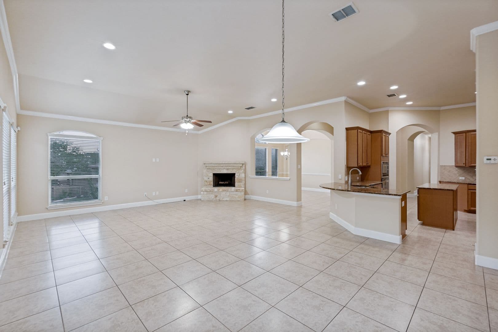 San Antonio House: 23214 Crest View Way