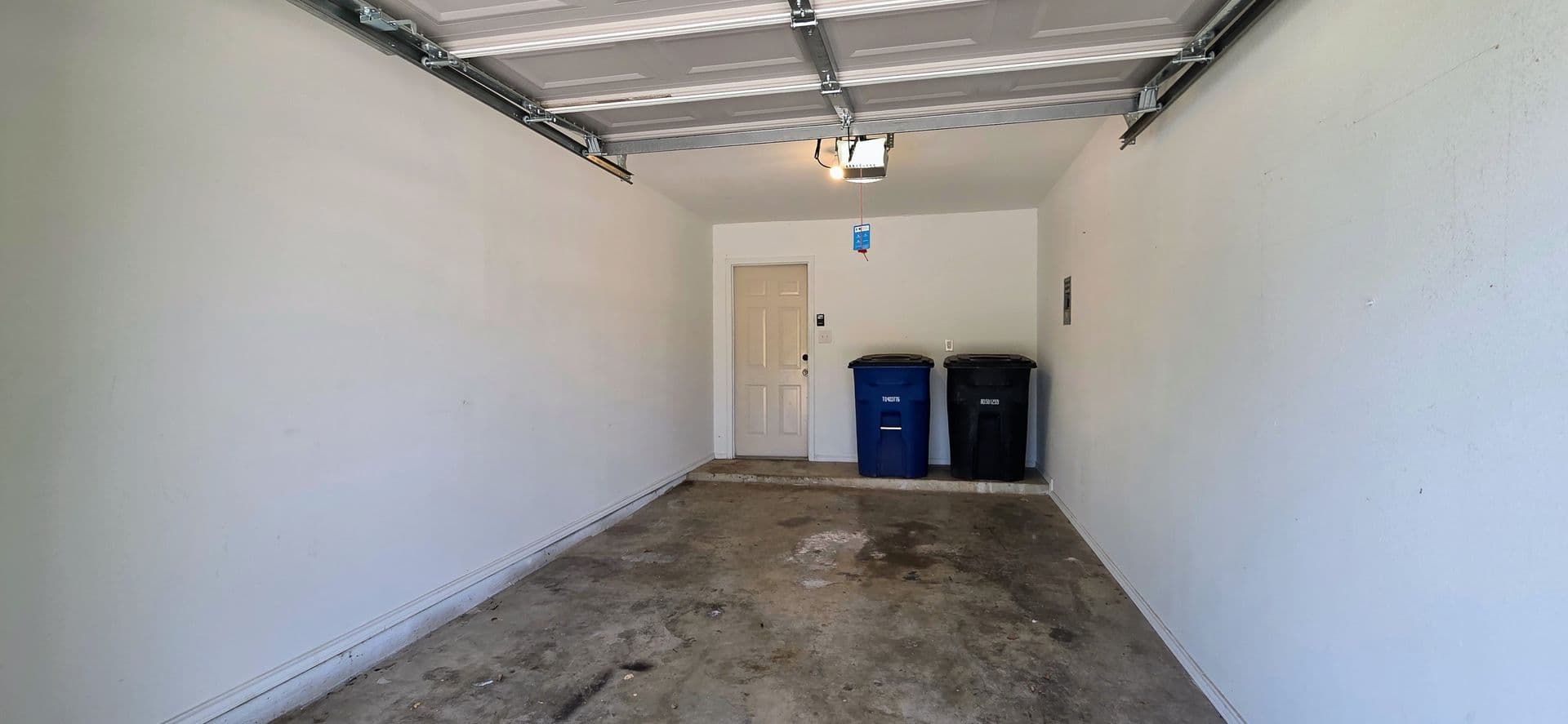 New Braunfels House: 523 Clearfield