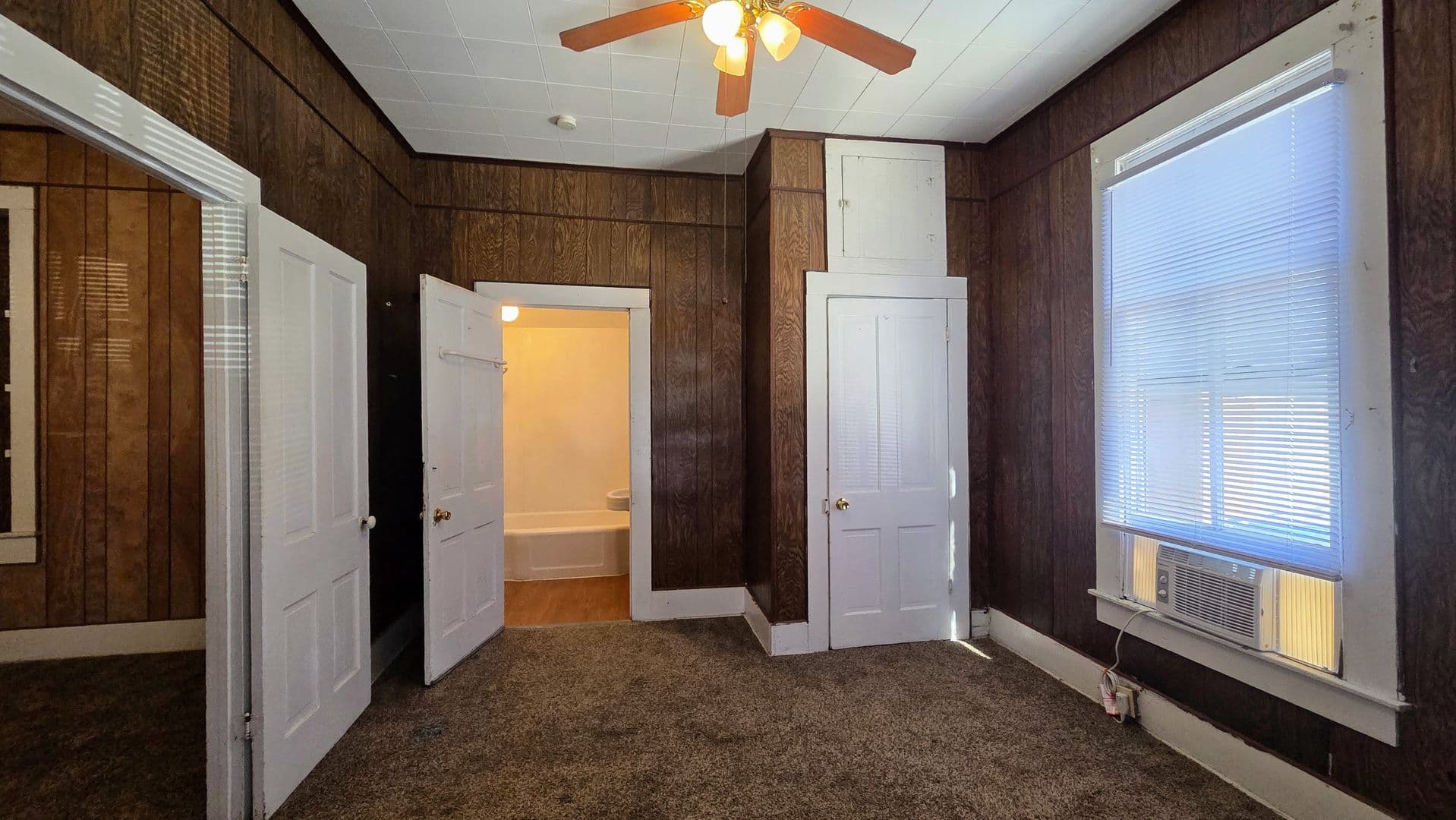 San Antonio House: 803 Montana