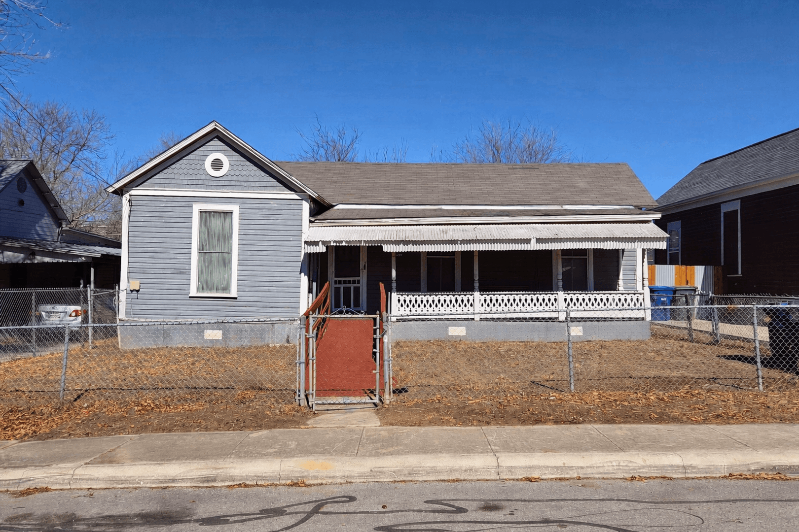 San Antonio House: 803 Montana