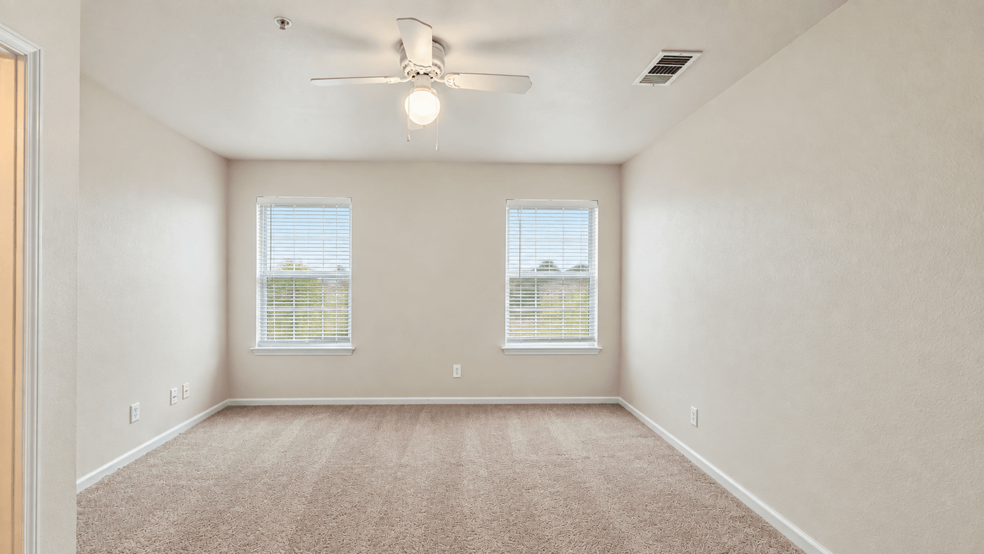 Converse Townhome: 10010 Vasso View #3
