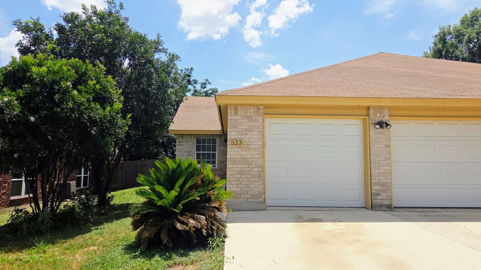 New Braunfels House: 523 Clearfield