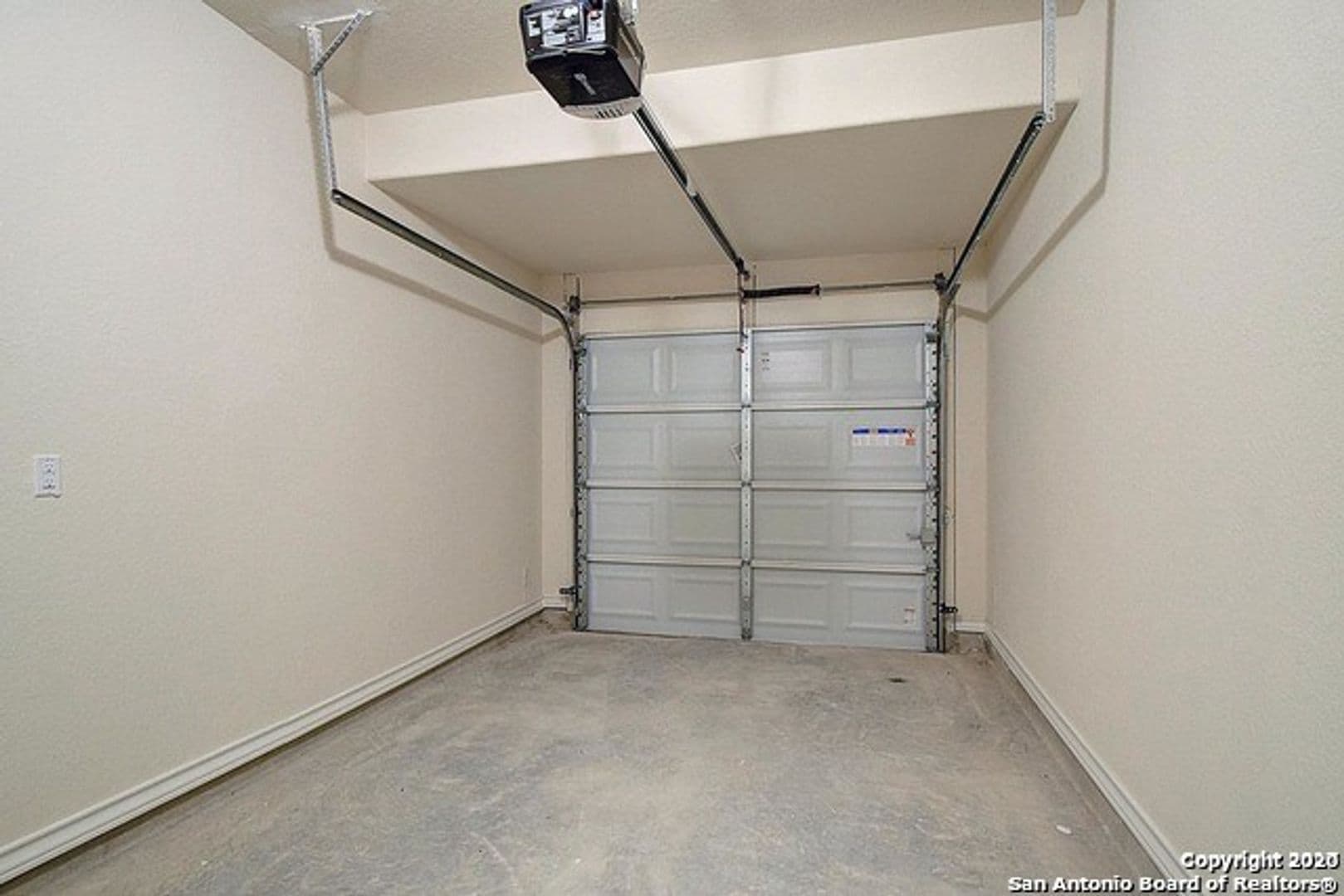 Selma Townhome: 16837 Showdown Path #3