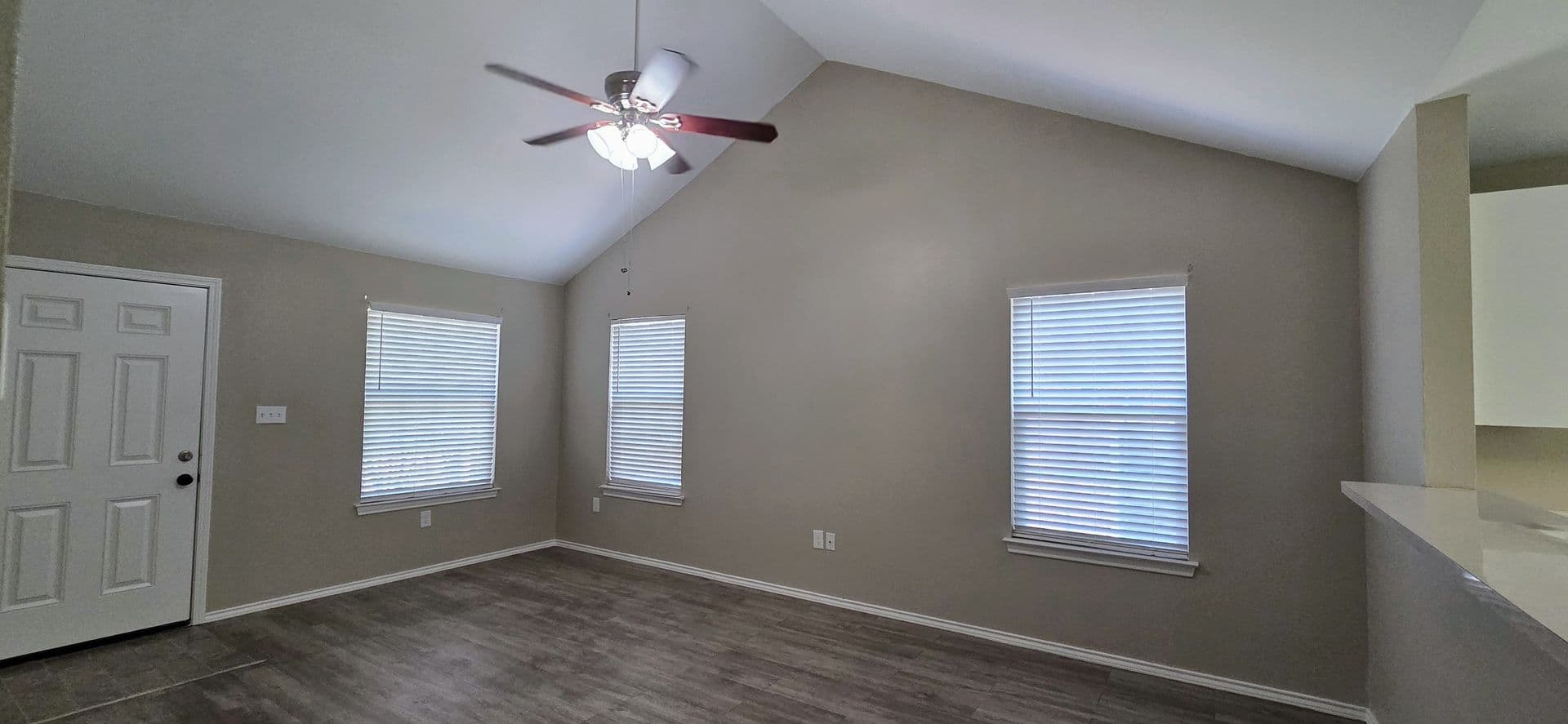 New Braunfels House: 523 Clearfield