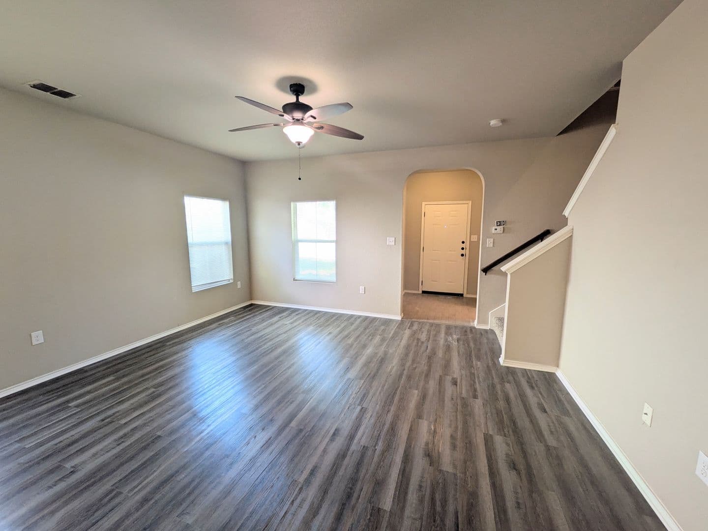 San Antonio Townhome: 5826 Grandwood Dr