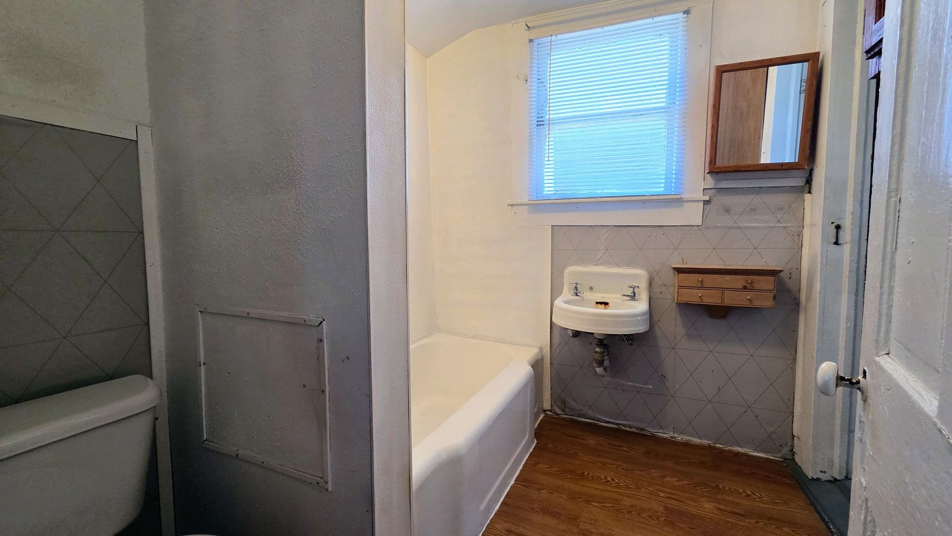 San Antonio House: 803 Montana