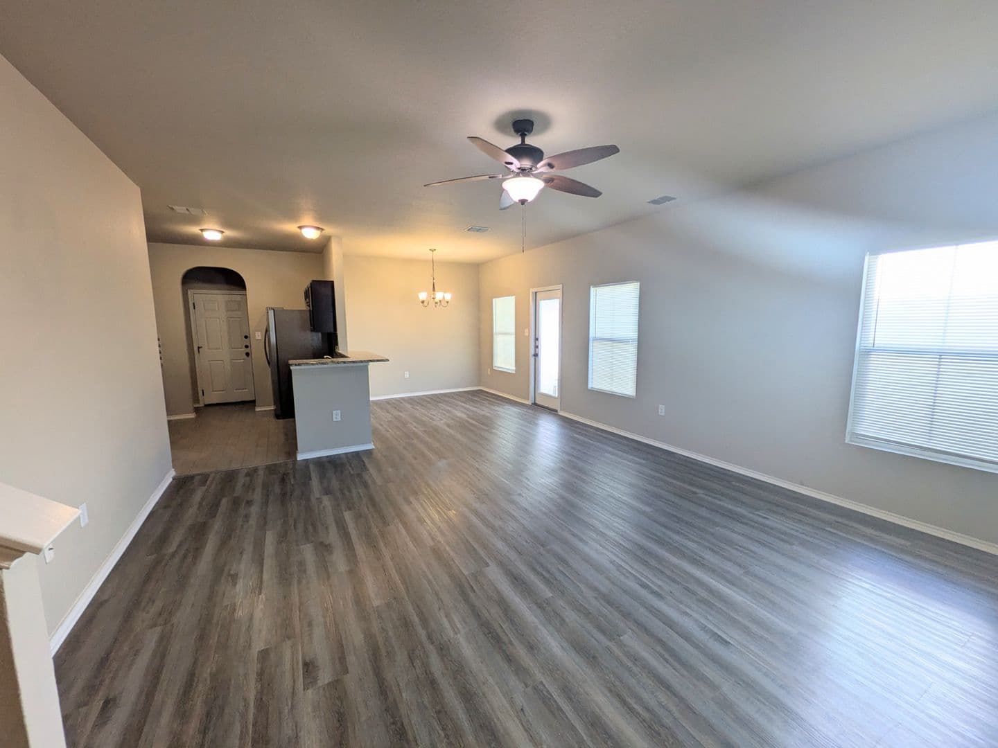 San Antonio Townhome: 5826 Grandwood Dr
