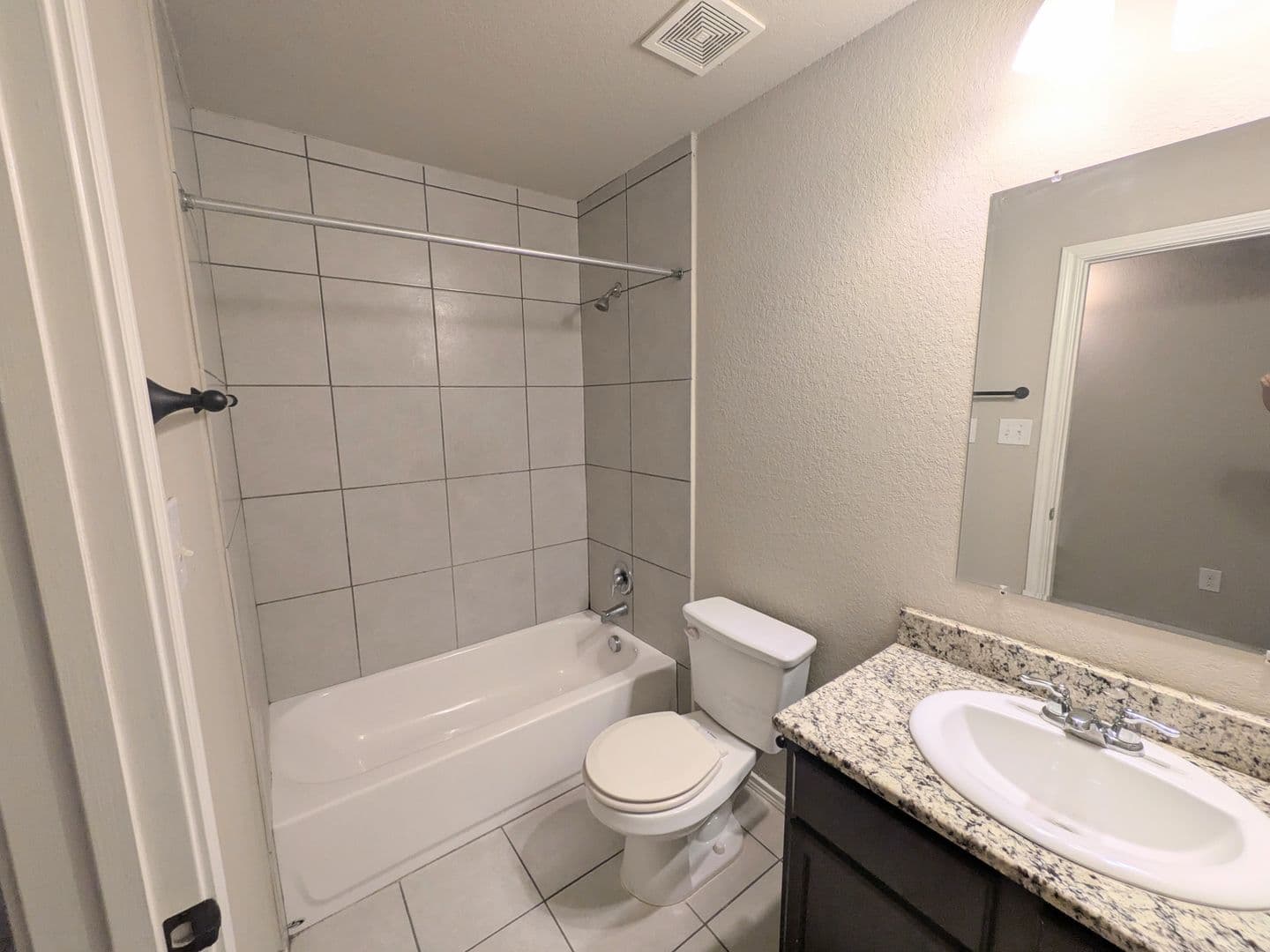 San Antonio Townhome: 5826 Grandwood Dr