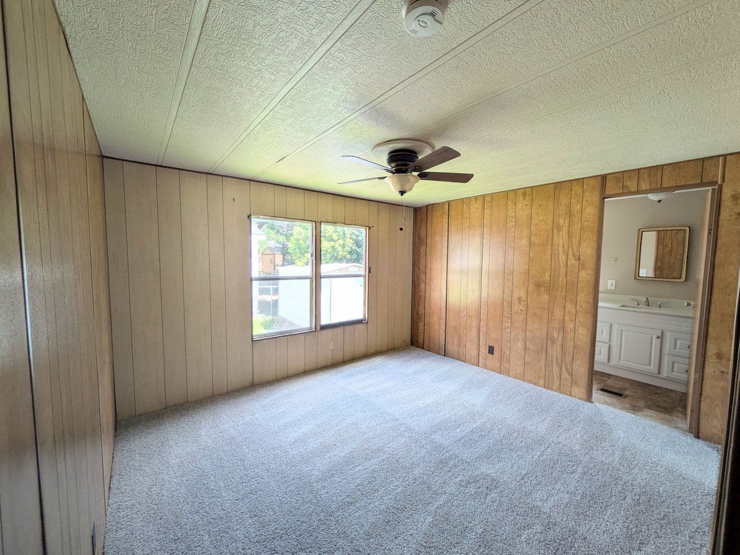 San Antonio Apartment: 16240 San Pedro Ave
